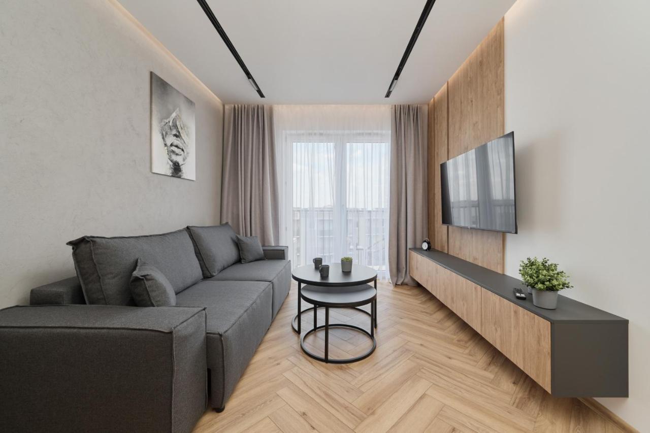Exclusive Apartment With Balcony & Parking Wroclaw By Renters Prestige Exteriér fotografie